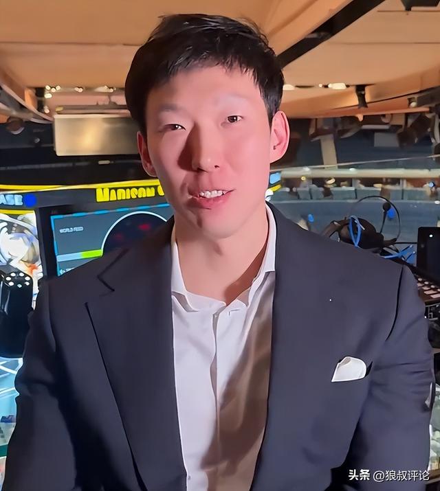 趙睿評論周琦：研究布倫森特點(diǎn)教我，周琦：然后你打裁判？