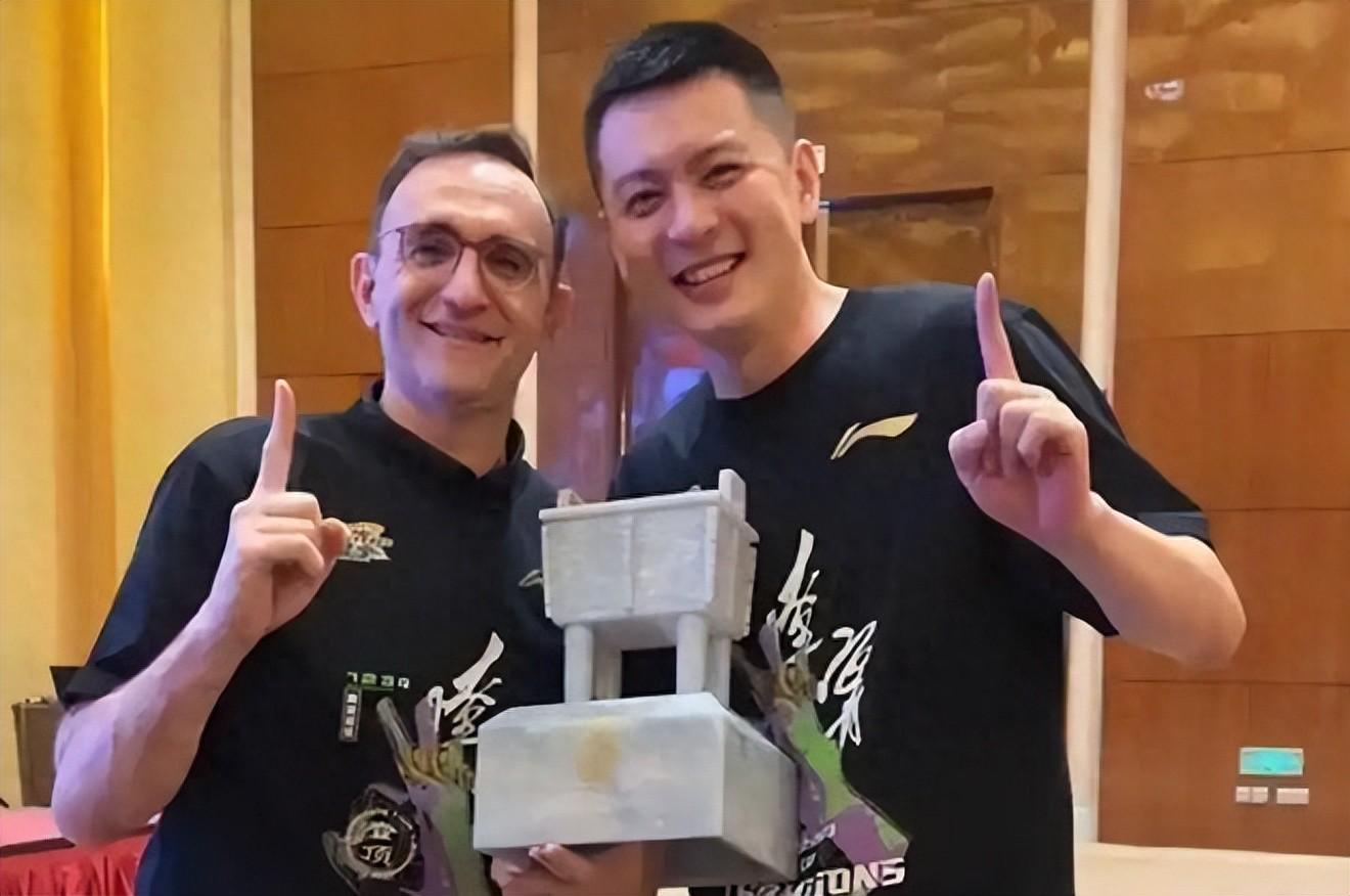遼籃最新消息！奪冠教頭馳援歸來帶隊夏訓，主力后衛也有最新動態